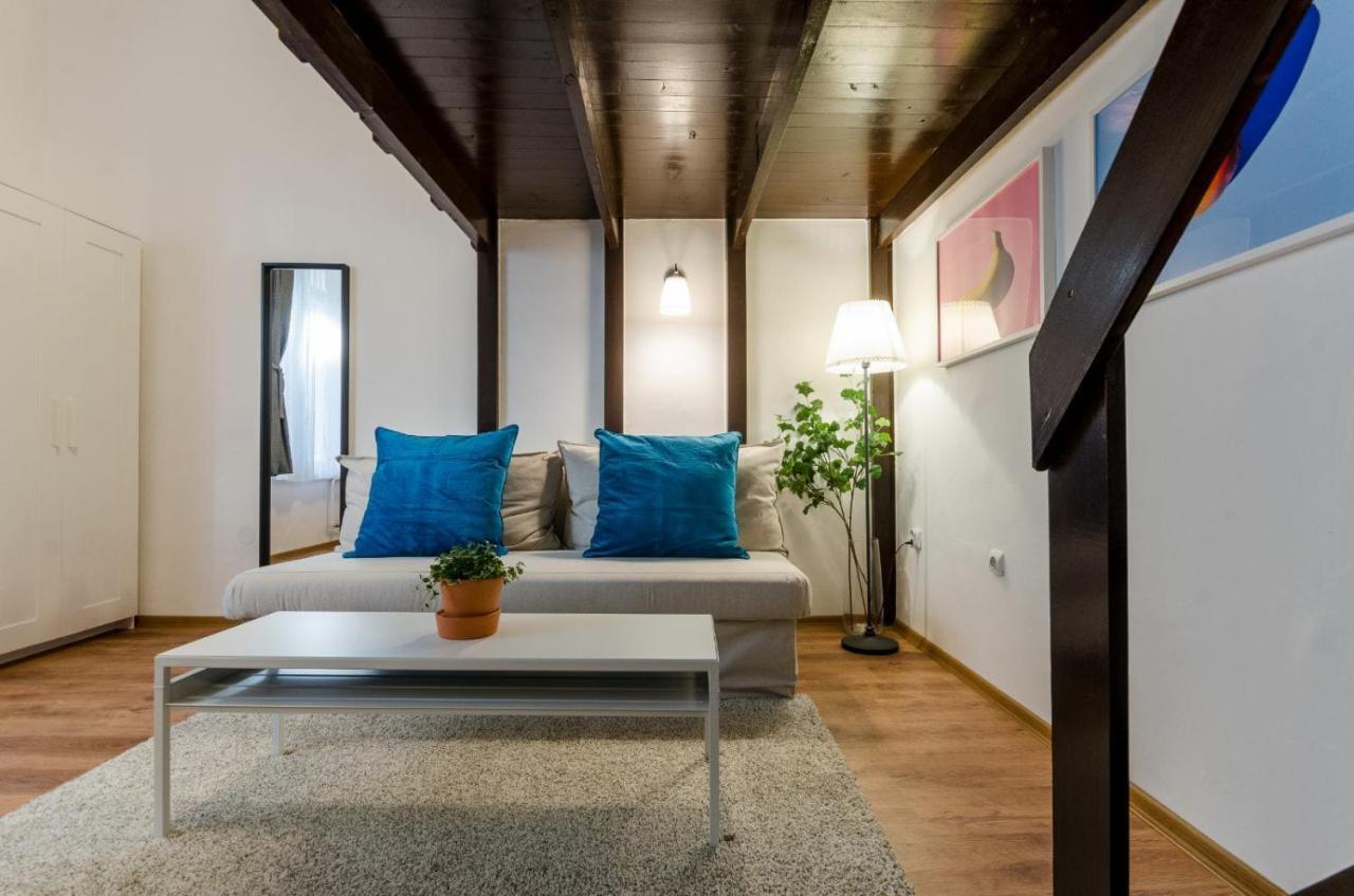 Quiet Cozy Apartment In Party Street E1 بودابست المظهر الخارجي الصورة